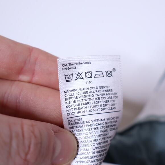 ATHLETA Trekkie Straight Crop Pant Minimalist Grey Lightweight Casual Women's 8 - Picture 12 of 12